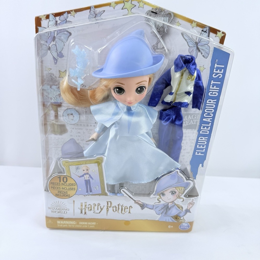 Harry Potter Fleur Delacour 8" Doll‎ Gift Set 10-Piece 2 Outfits Wizarding World